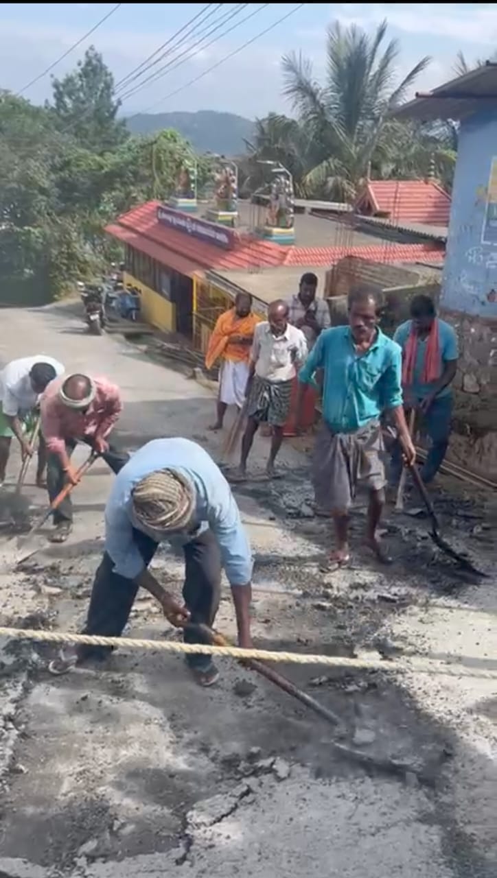 கூடலூர் நகராட்சி பகுதியில் தரம் மற்ற தார் சாலை