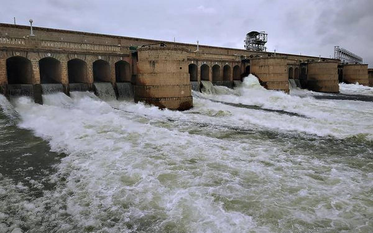 கர்நாடக அணையில் இருந்து தண்ணீர் திறப்பு..! மேட்டூர் அணையின் நீர்மட்டம் உயருமா.?