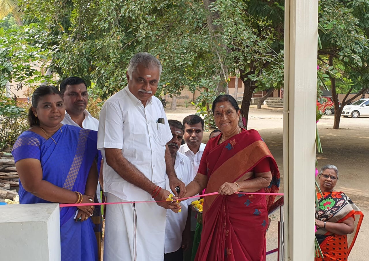 ஈரோடு மொடக்குறிச்சி எம்.எல்.ஏ:- புதிய கலையரங்கம் திறப்பு விழா