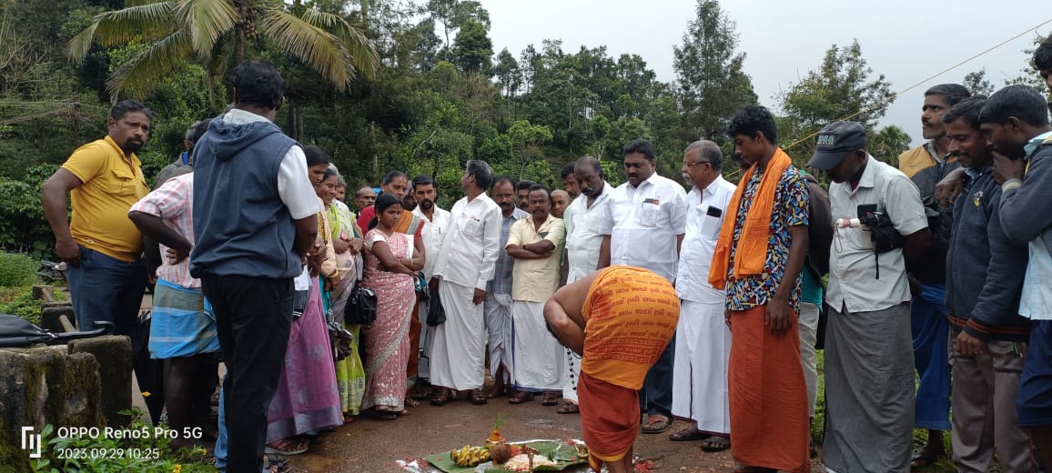 நீலகிரி மாவட்டம் கூடலூர் நெல்லியாலம் நகராட்சி பகுதியில் சாலைப் பணி அமைக்கும் பணி துவங்கியது